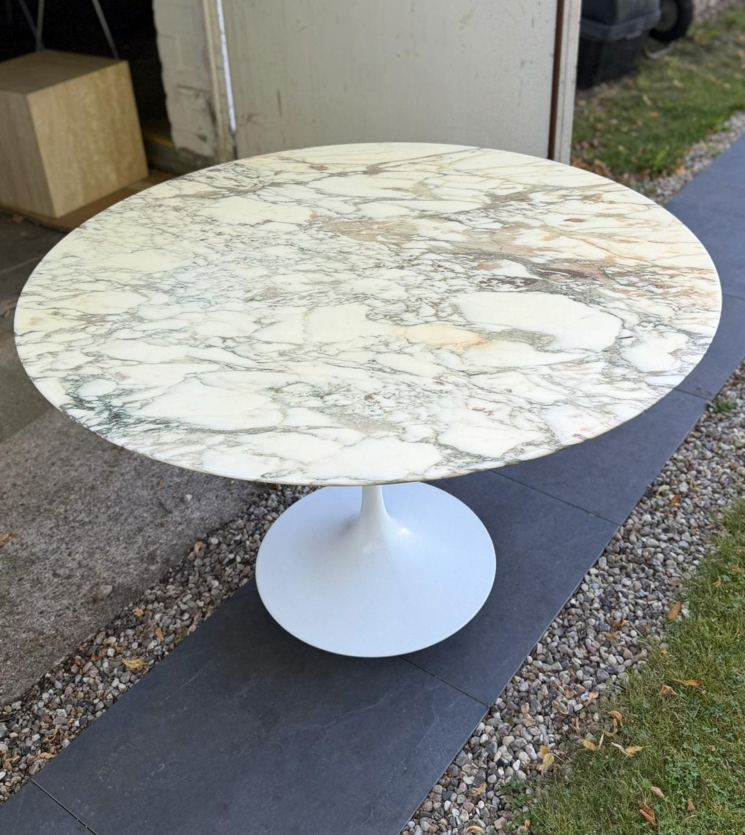 Vintage Tulip Esstisch von Eero Saarinen für Knoll International, Arabescato Marmor