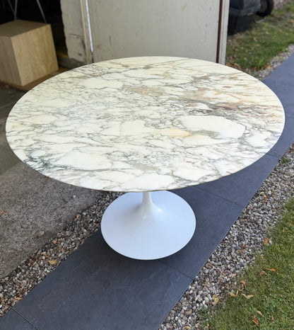 Vintage Tulip Esstisch von Eero Saarinen für Knoll International, Arabescato Marmor