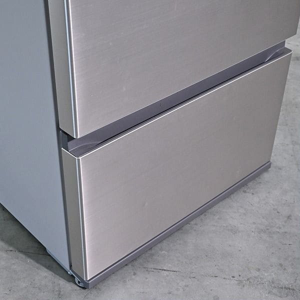 Vintage Kühlschrank R-HWC54T(N) von Hitachi 540L 6-Türer