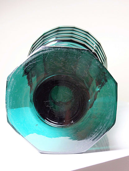 Antike Art Déco Kristallvase Smaragdgrün, Böhmen 1920-1930