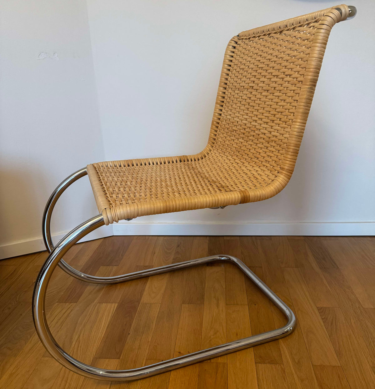 Vintage Freischwinger S 533 R von Mies van der Rohe für Thonet mit Korbgeflecht