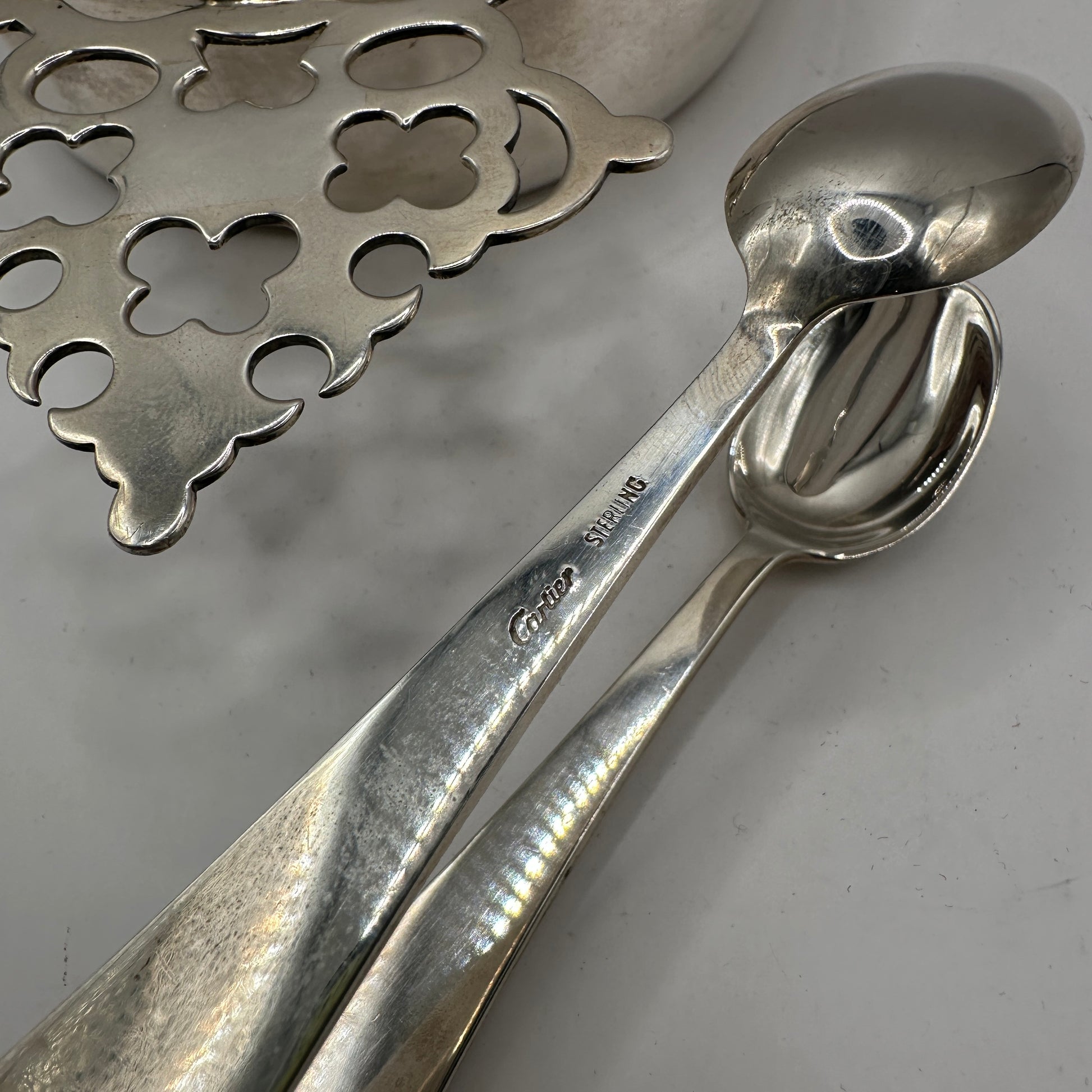 Vintage Set von 3 Cartier Schale, Untersetzer und Elefanten-Löffelzange von Cartier