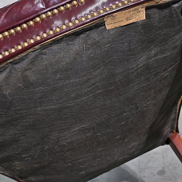 Vintage Sessel Chesterfield Highback von unbekannt für unbekannt, Einzelstück, Knopfheftung