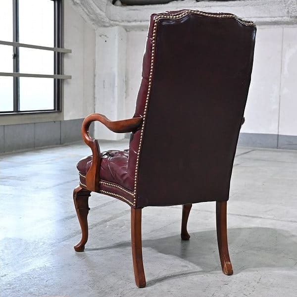 Vintage Sessel Chesterfield Highback von unbekannt für unbekannt, Einzelstück, Knopfheftung