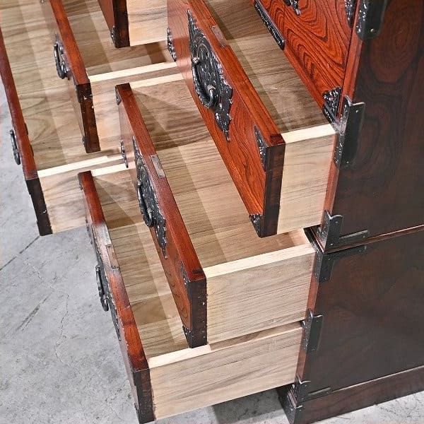 Vintage Kommode "Ma-Tansu" von Iwayado für Iwayado Tansu, einzigartiges japanisches Design