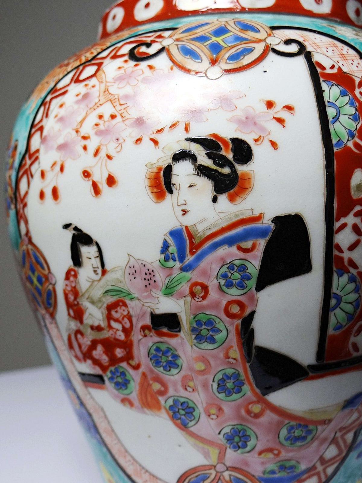 Vintage Vase Porzellan handbemalt, Meiji-Periode, Türkis und Gold