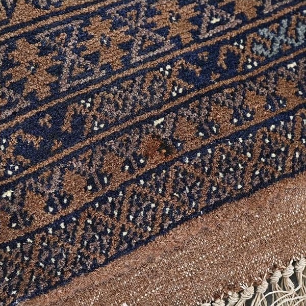 Vintage Teppich Medaillonmuster von Hand geknüpft aus Wolle, Pakistan, groß, unbenutzt