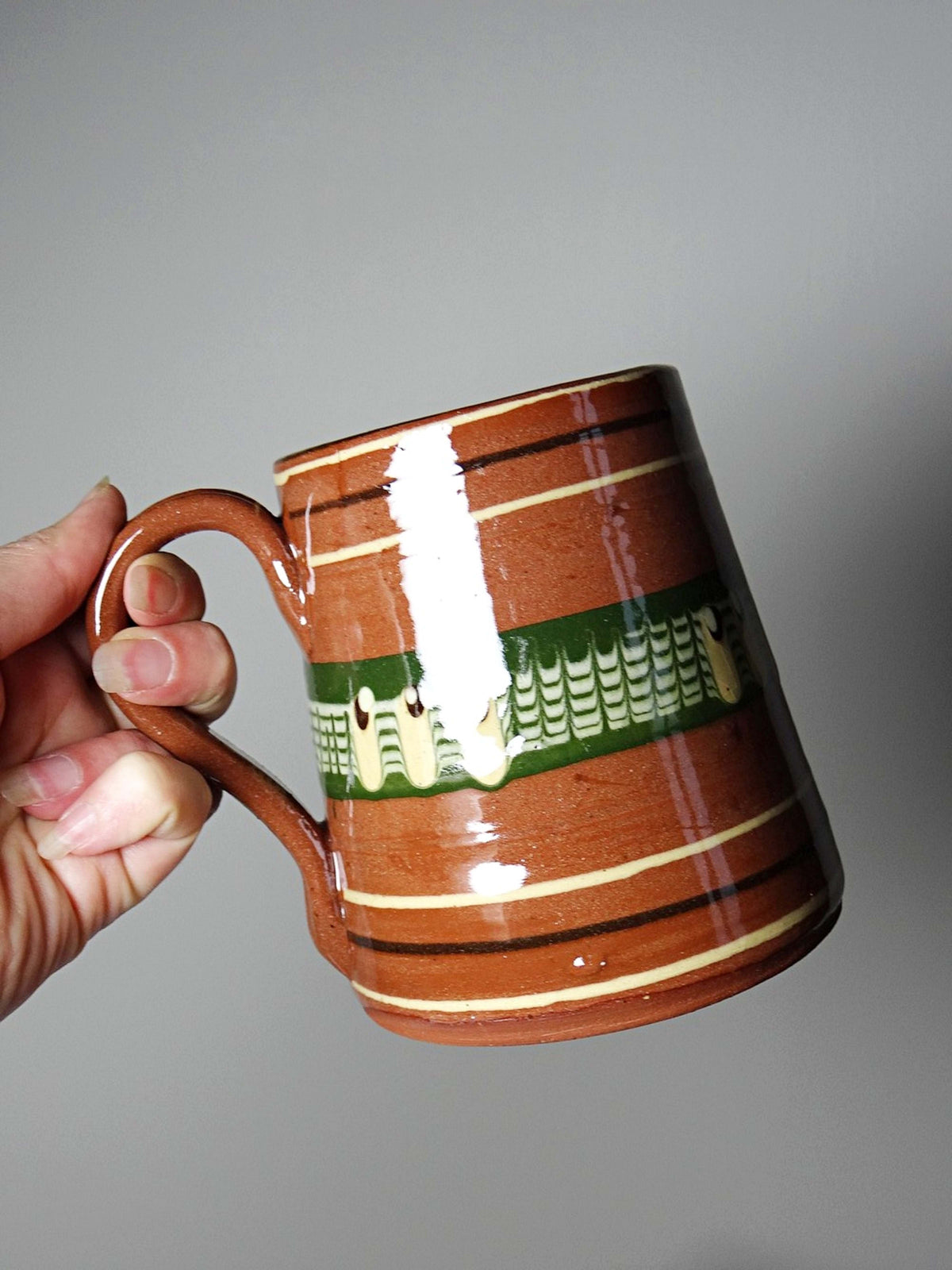 Set von 2 Vintage Keramikkrüge Troyan, Bulgarien