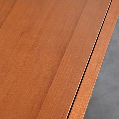 Vintage Schrank Kirschholz mit Glastüren, Stauraum und Regalböden, gebraucht