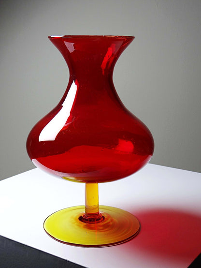 Vintage Vase Glas rot-gelb mit Blasendekor, 1960er Jahre