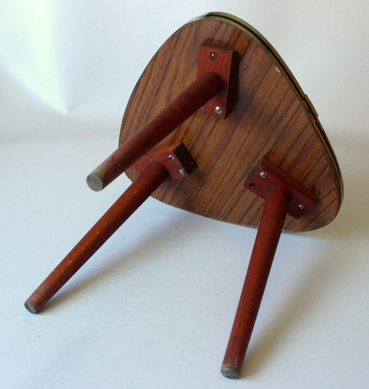Vintage Blumenhocker Nierentisch aus Holz