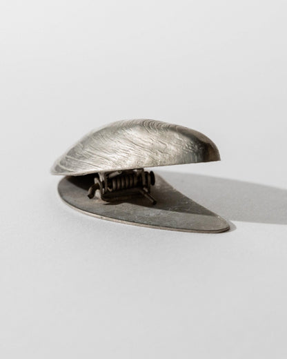 Vintage Papierklammer Muschelform aus Silber, um 1900
