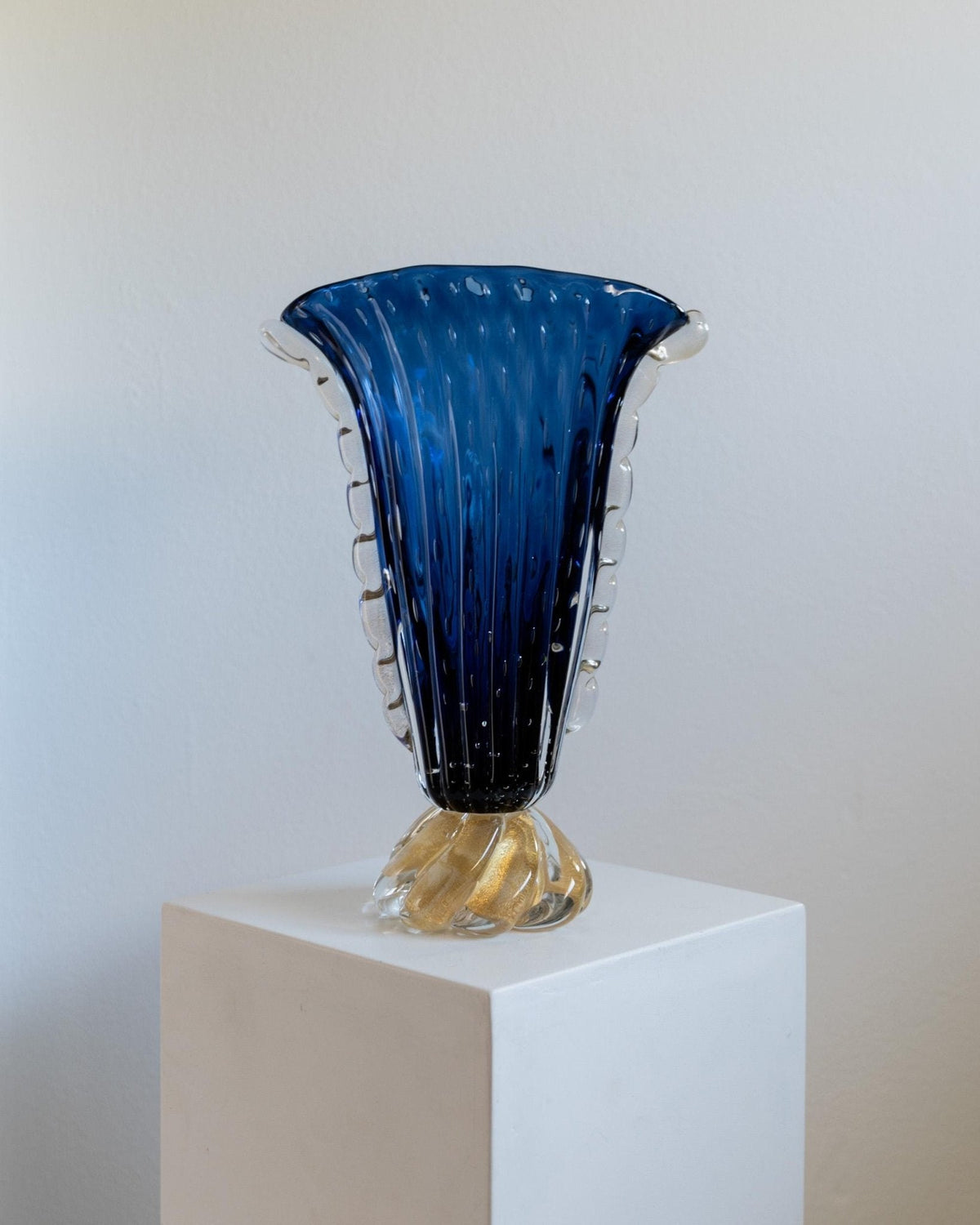 Vintage Murano Glasvase von Barovier, Royalblau mit Gold