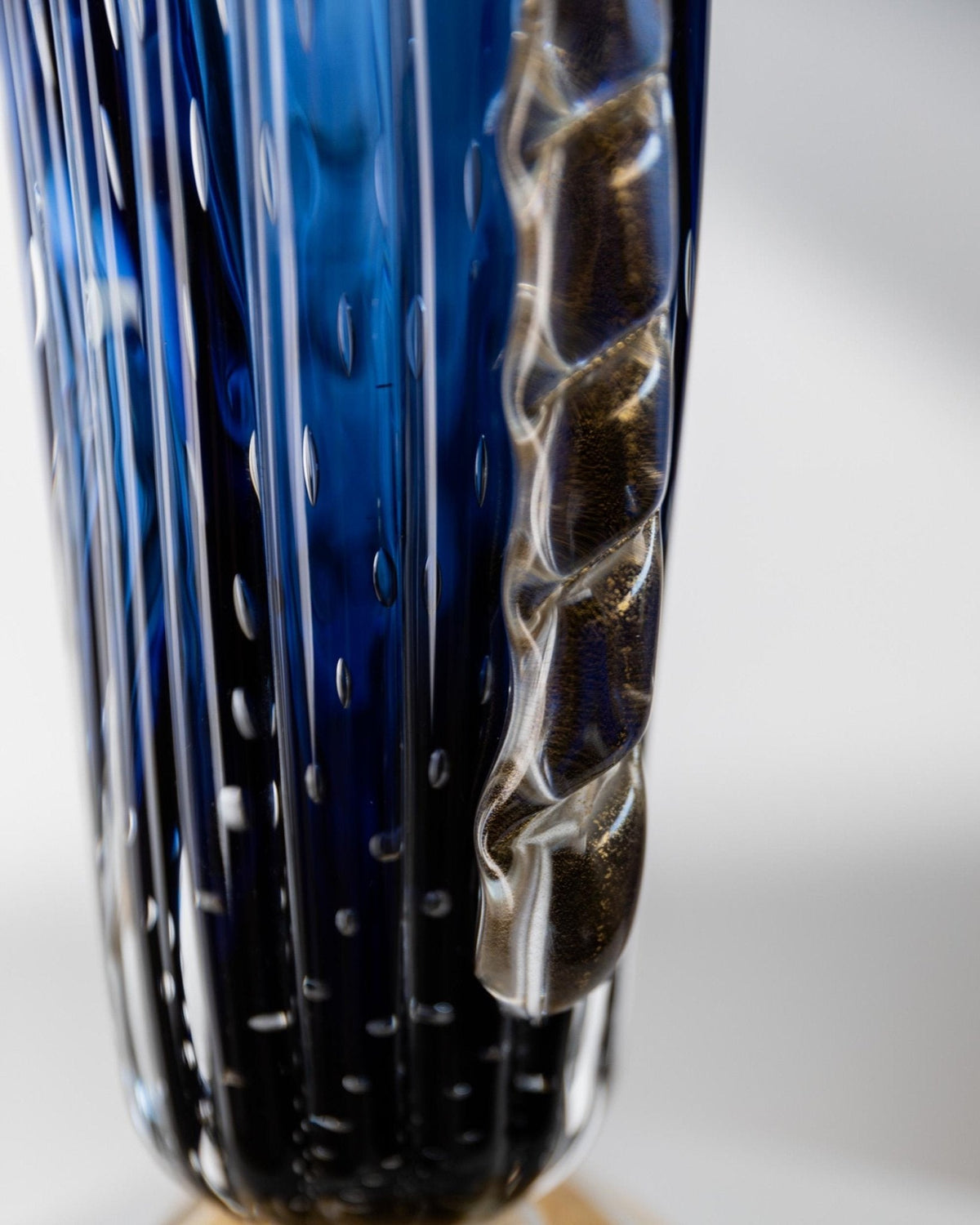 Vintage Murano Glasvase von Barovier, Royalblau mit Gold