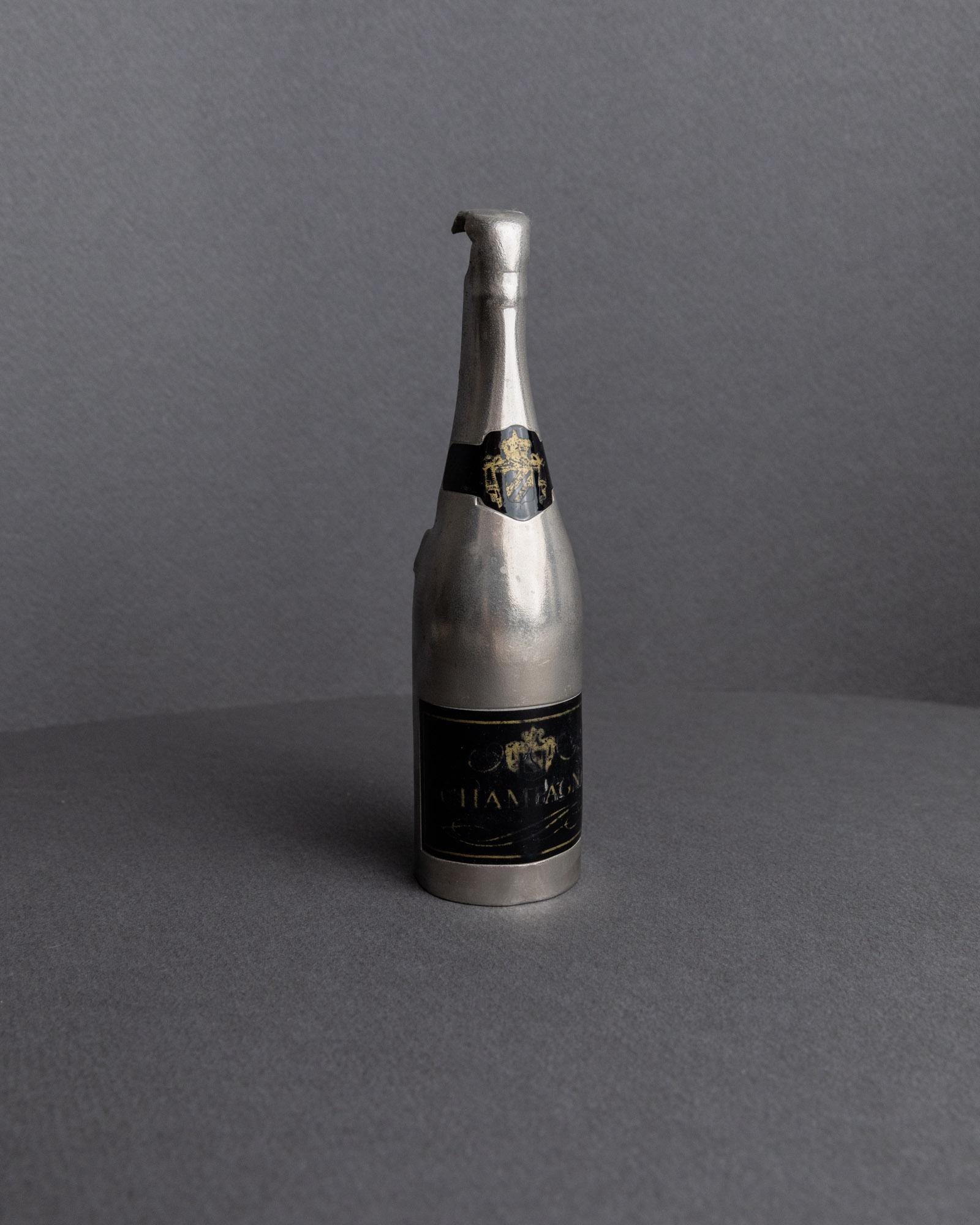 Vintage Flaschenöffner Champagnerflasche Frankreich zeitloses Baraccessoire seltenes Sammlerstück