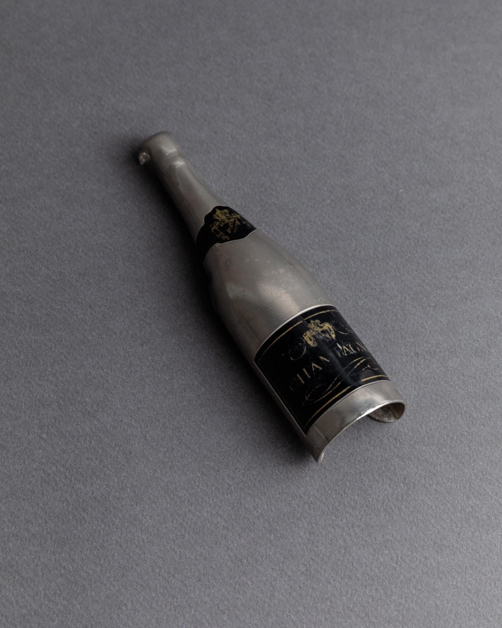 Vintage Flaschenöffner Champagnerflasche Frankreich zeitloses Baraccessoire seltenes Sammlerstück