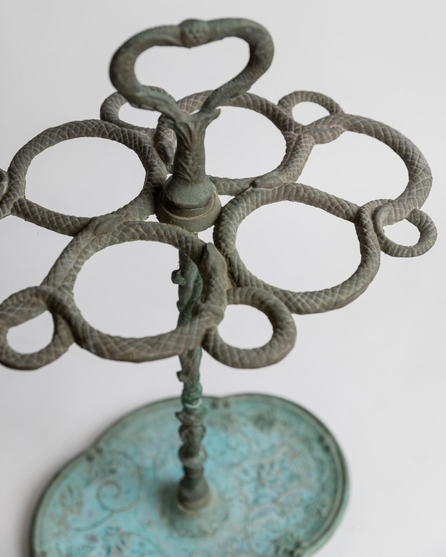 Vintage Schirmständer aus Messing in Schlangenform