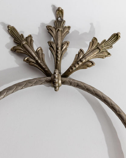 Vintage Handtuchring Set von 2 Eichenblatt Relief