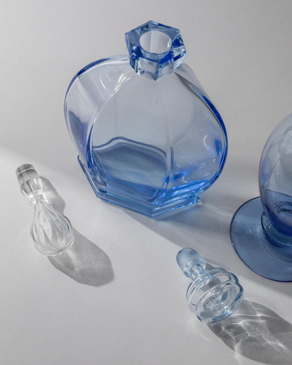 Vintage Dekanter Set von 2 Murano Glas von Murano Italien blaue skulpturale Formen