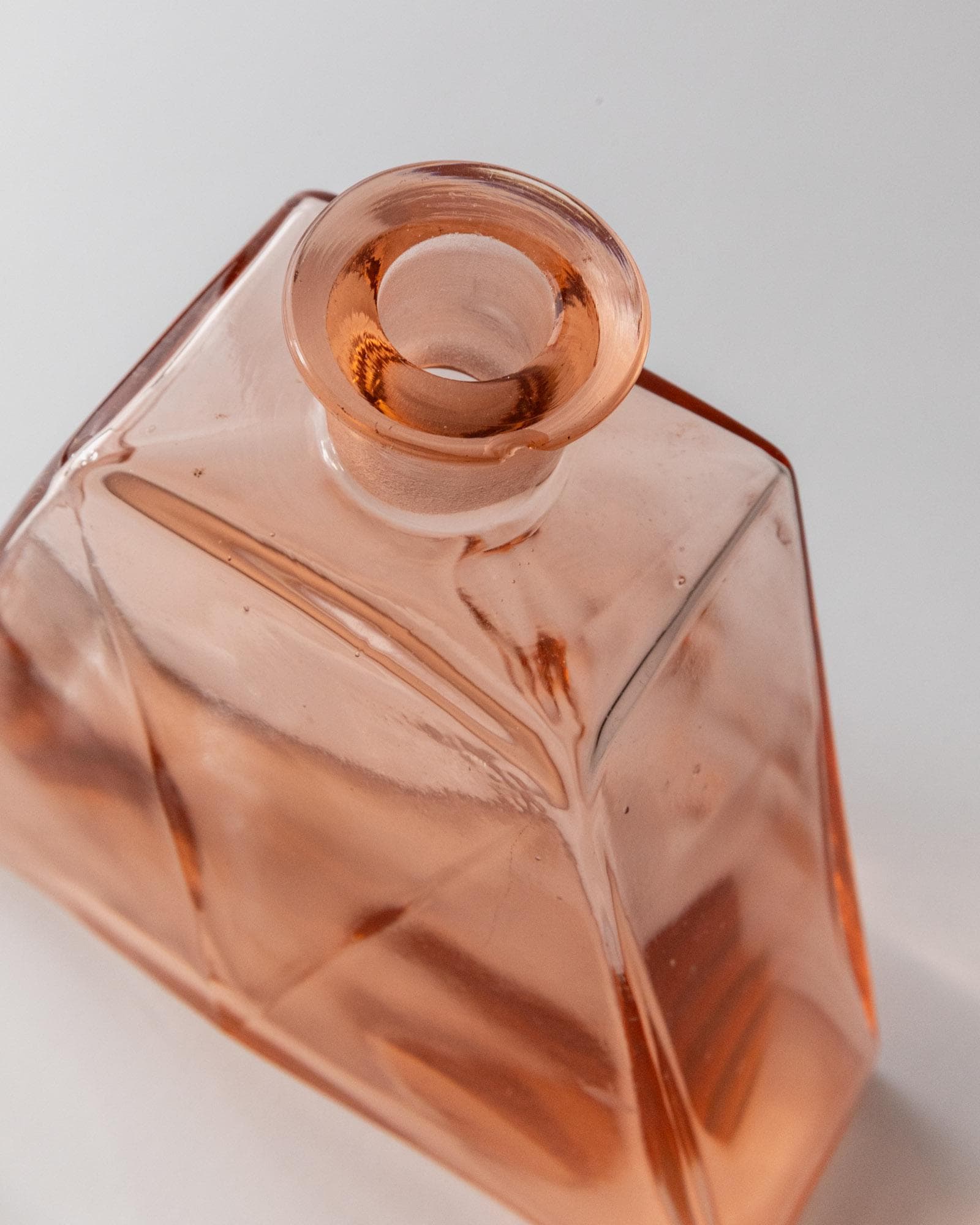 Vintage Dekanter Set von 2 Murano Glas Rosalin verschiedene Formen