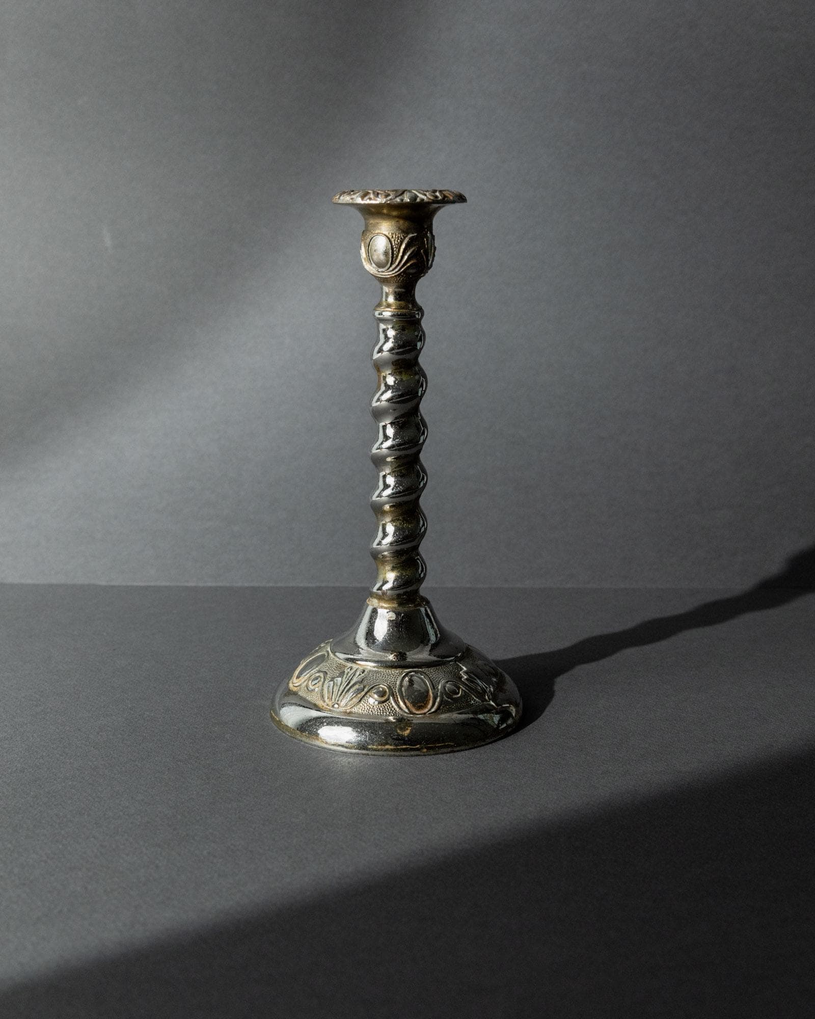 Vintage Kerzenhalter Twisted Victorian Design England zeitlos elegant