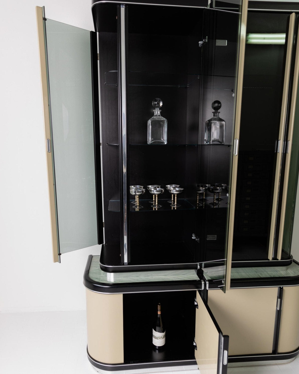 Vintage Barschrank von Elemento B für Elemento B Schwarz Beige Grün Aluminium Rauchglas