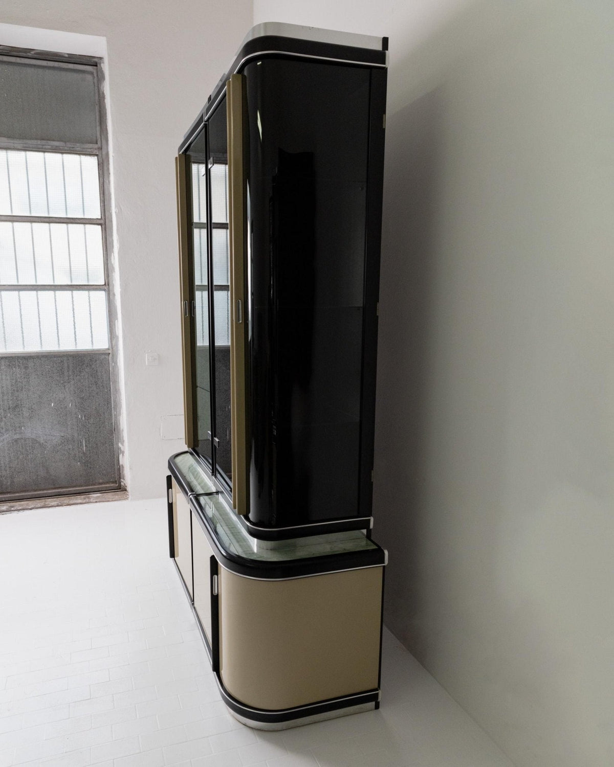 Vintage Barschrank von Elemento B für Elemento B Schwarz Beige Grün Aluminium Rauchglas