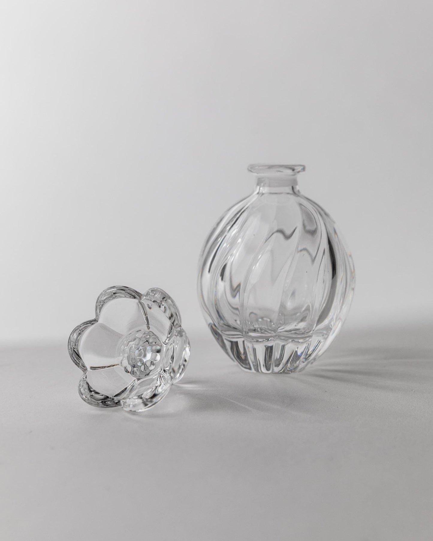 Vintage Parfümflasche Murano Glas mit Blumenstopfen