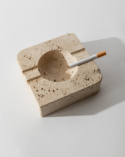 Vintage Aschenbecher aus Alabaster aus San Gimignano Italien