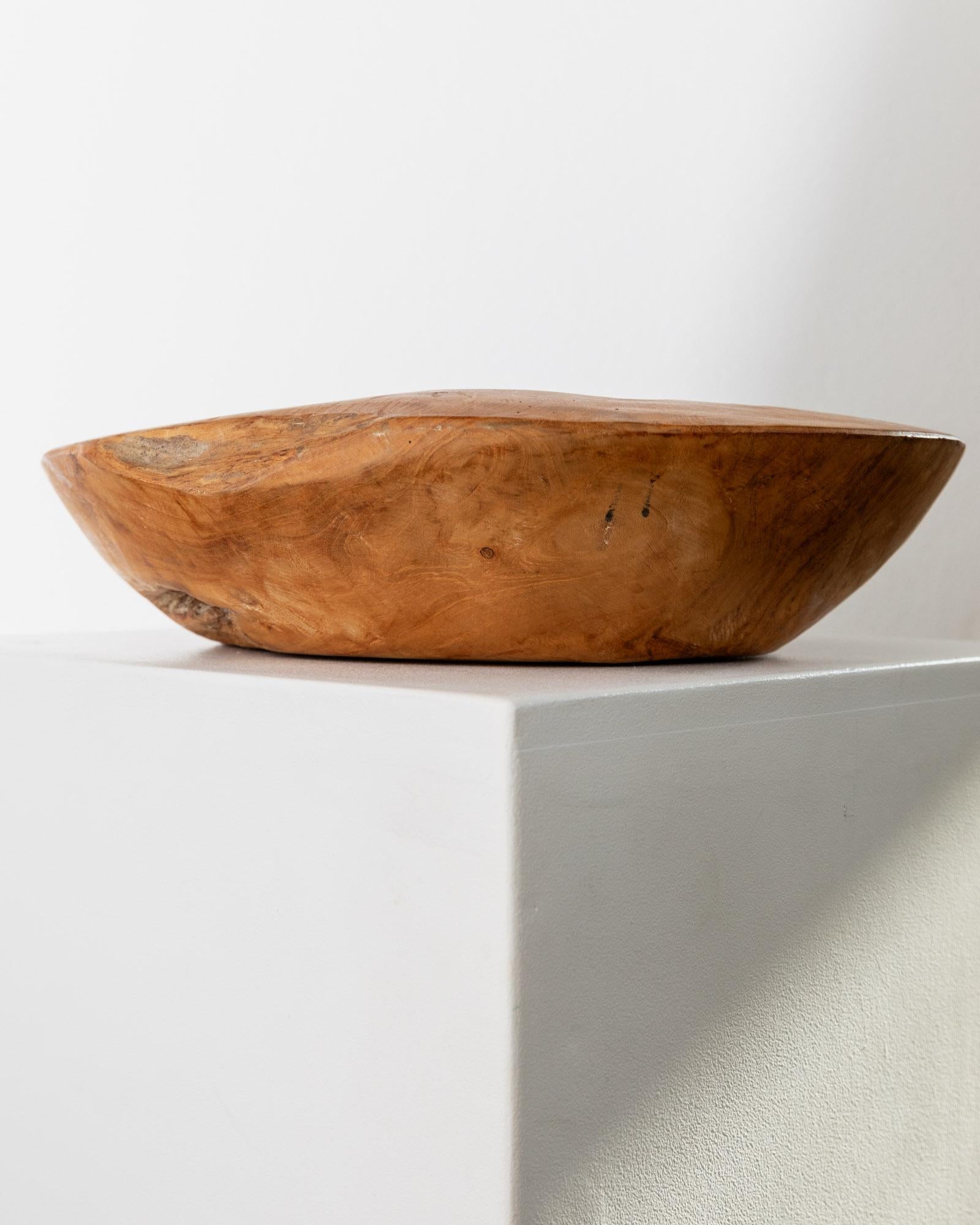 Vintage Schale mit Perlmuttintarsien, 1960er, handgefertigt, organische Form, Italien