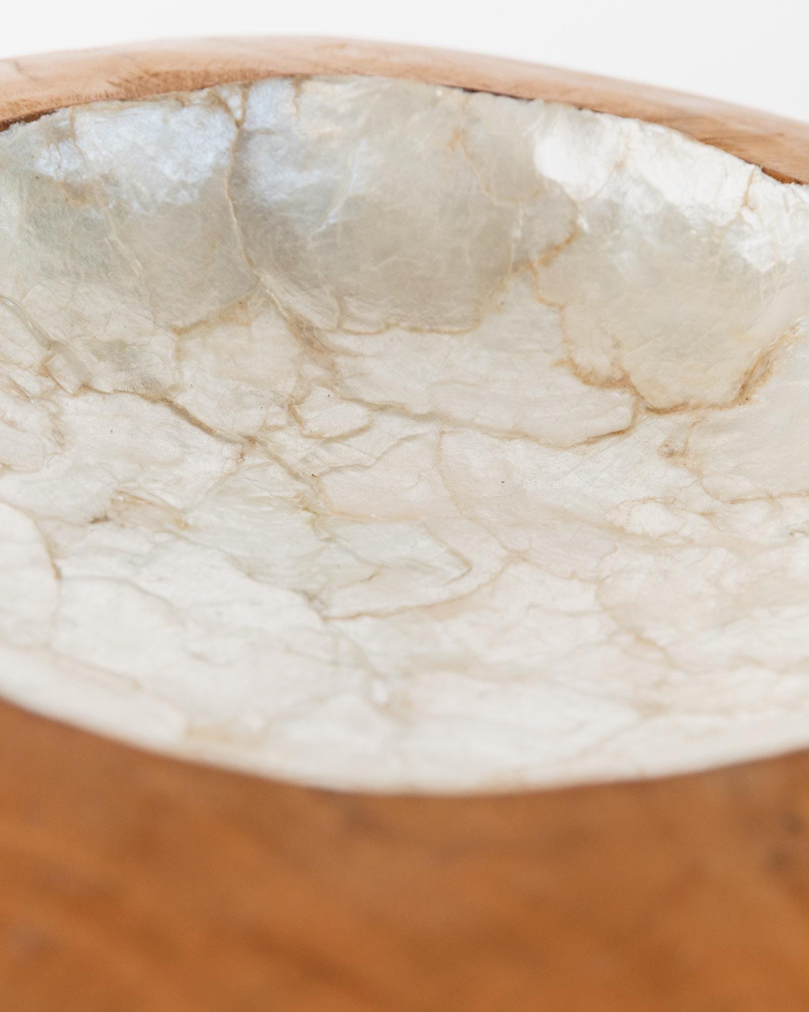 Vintage Schale mit Perlmuttintarsien, 1960er, handgefertigt, organische Form, Italien