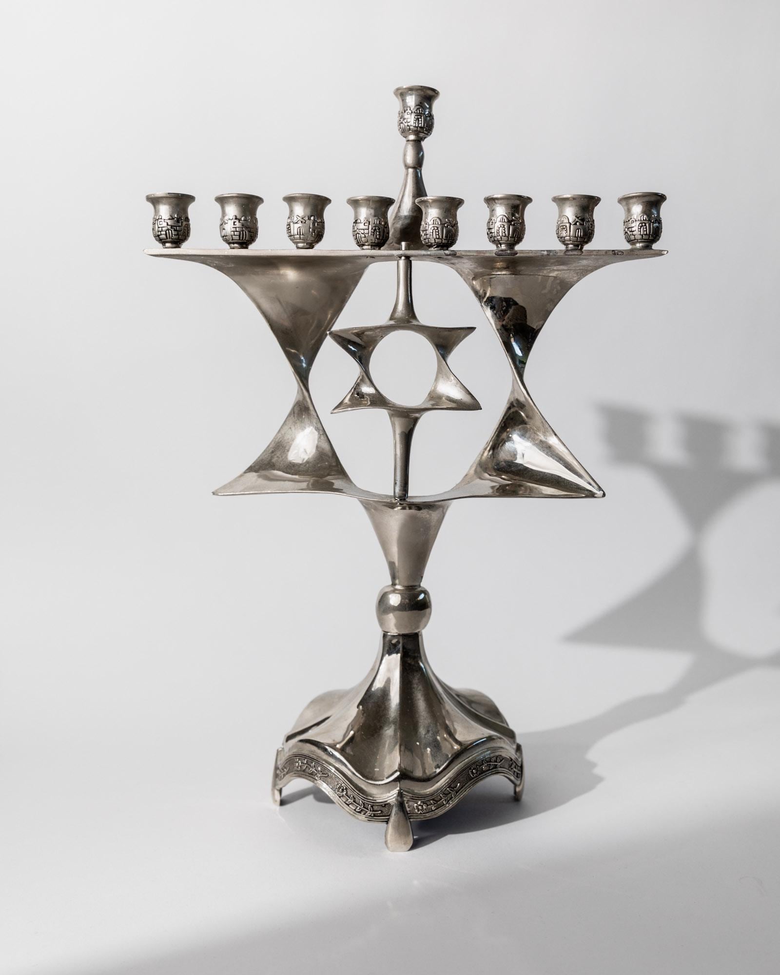 Vintage Menorah mit drehbarem Davidstern, versilbert, Judaica Dekor, 1960er Jahre