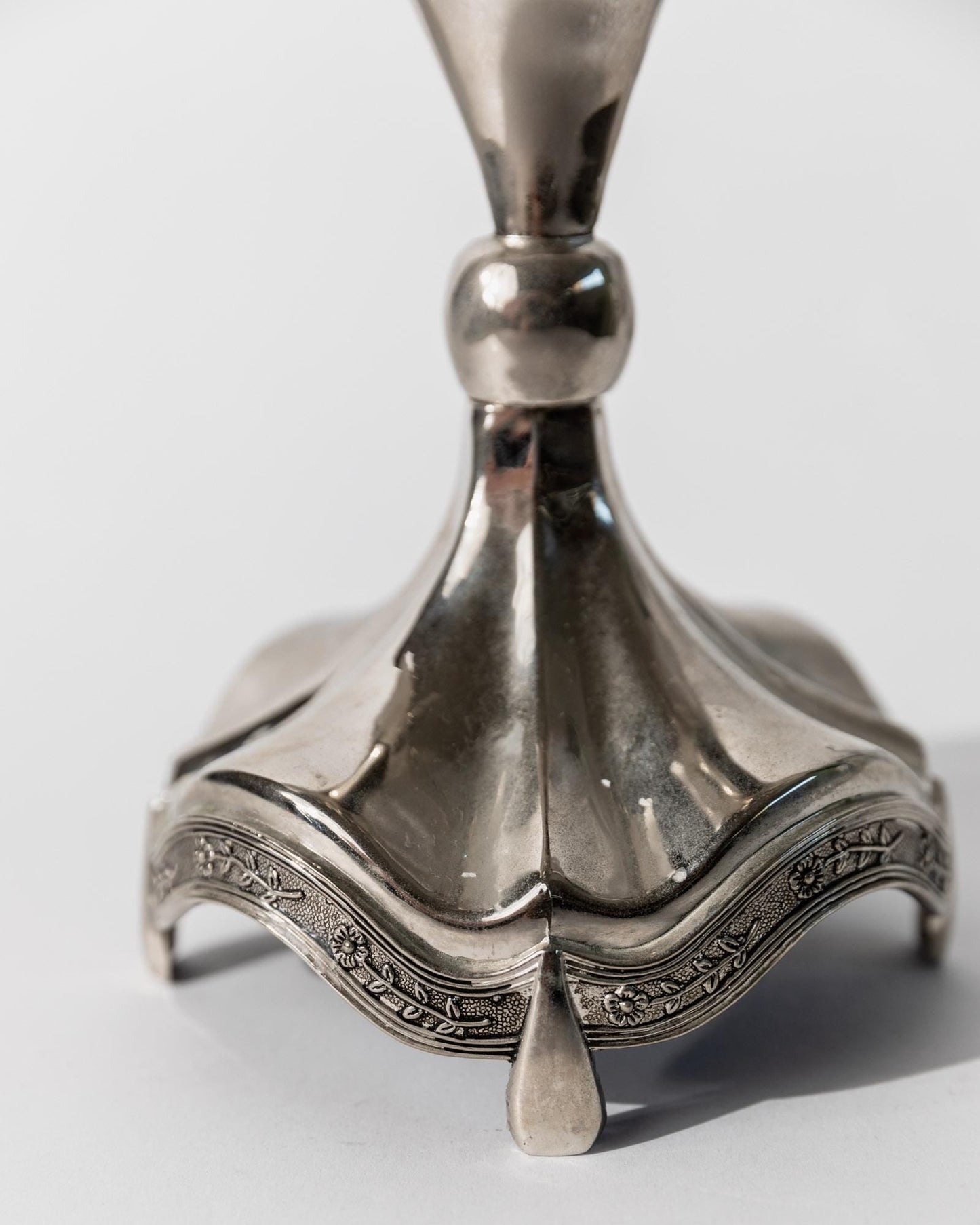 Vintage Menorah mit drehbarem Davidstern, versilbert, Judaica Dekor, 1960er Jahre