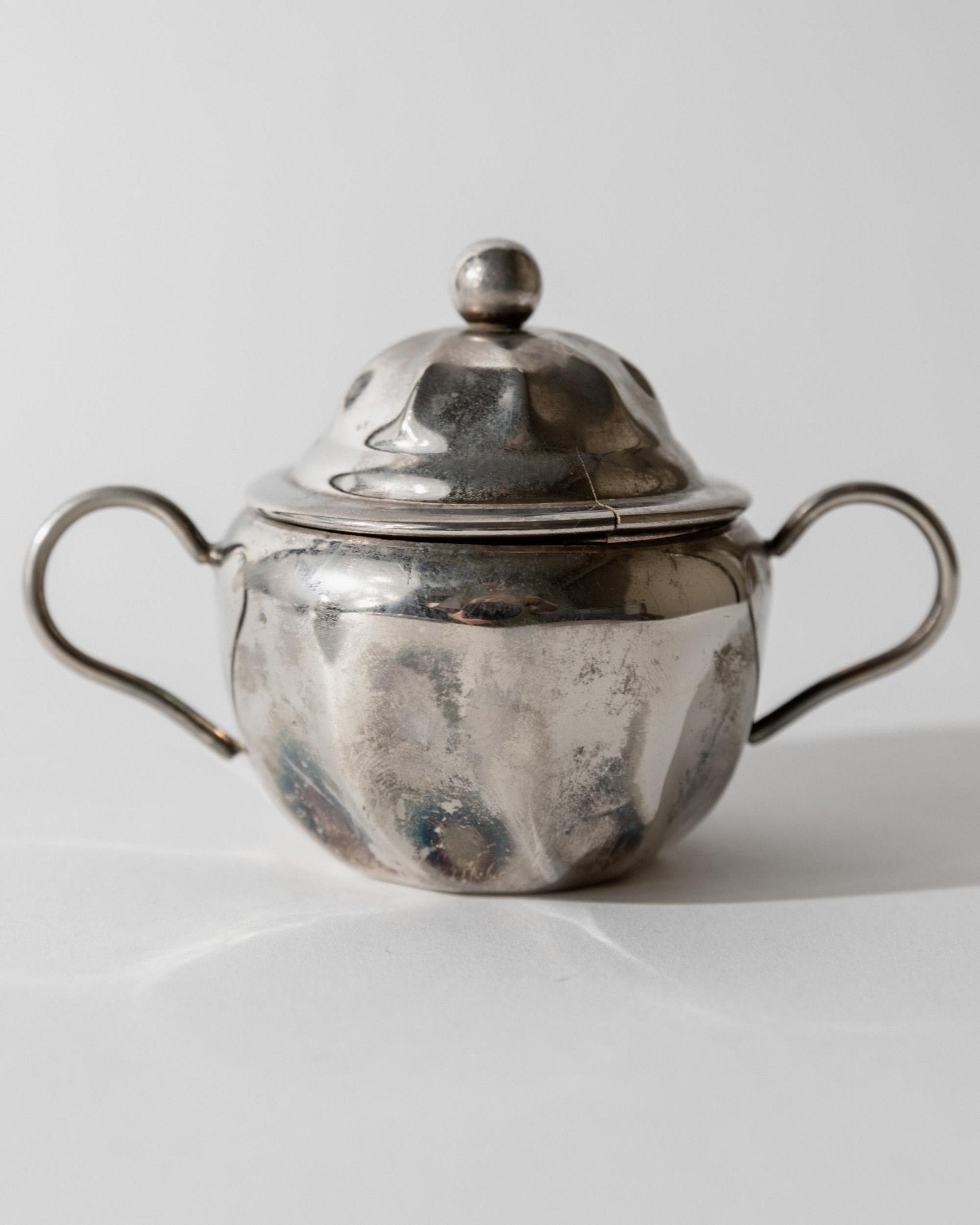 Vintage versilbertes Kaffeeset mit zwei Espressotassen, Zuckerdose und Tablett, 1960er