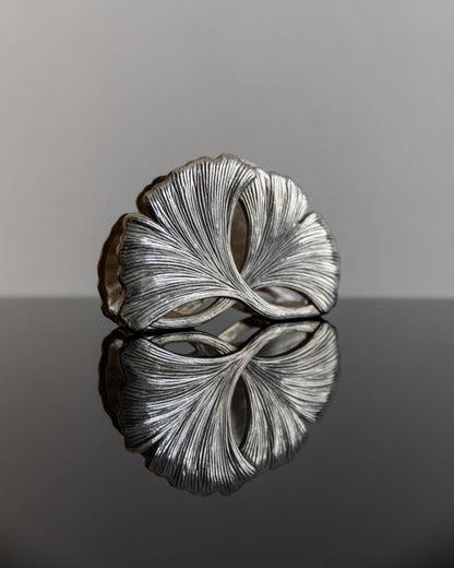 Vintage Halter Ginkgo-Motiv von Silea