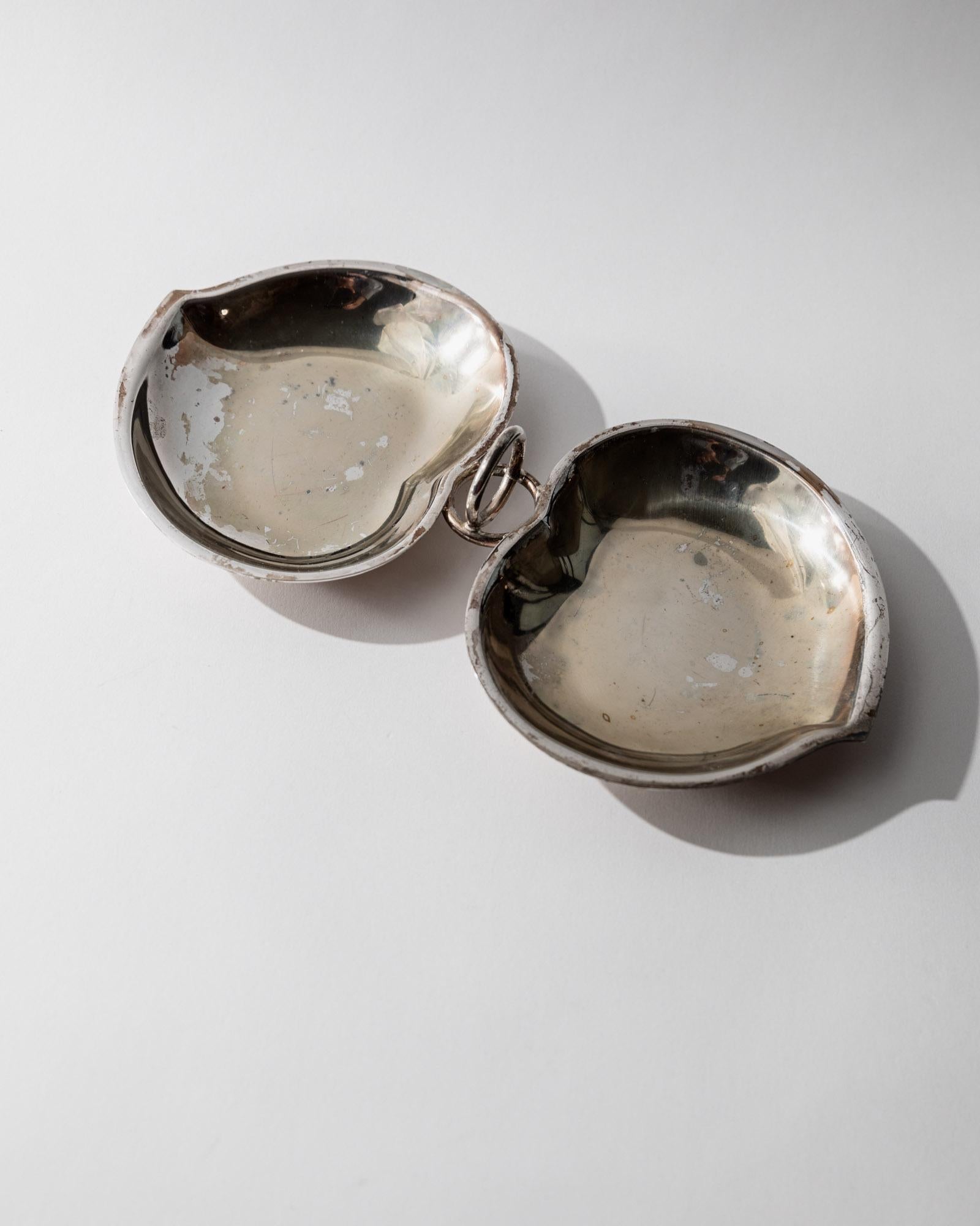 Vintage Vide-Poche-Schale Doppelschale mit Ringgriff versilbert, Patina, Dekoration