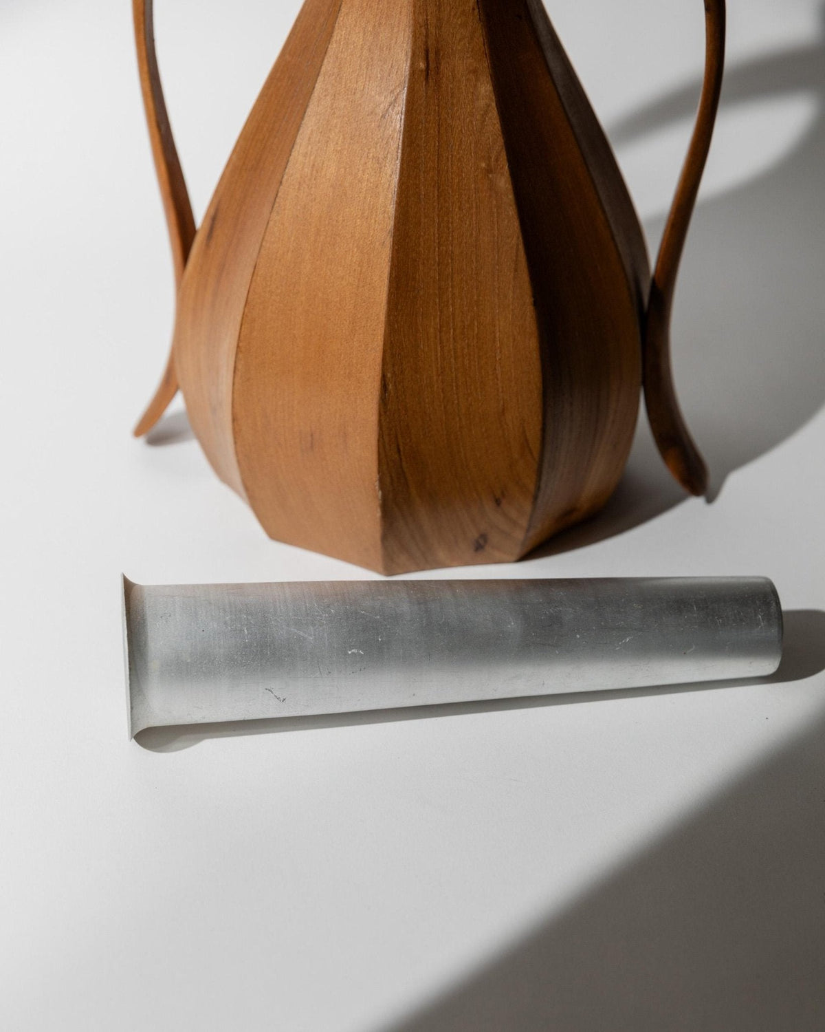 Vintage Holzvase Amphora-Form mit Metall-Innenleben, 1960er Jahre