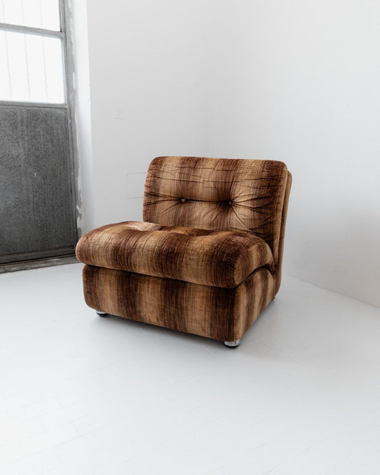 Vintage Sessel von Europoltrona, gestreifter brauner Samt, Space Age Design