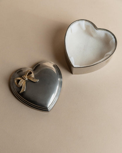 Vintage Schmuckschatulle Herzform mit Schleife