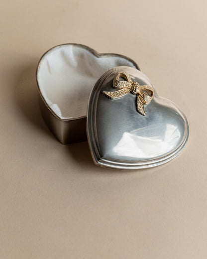 Vintage Schmuckschatulle Herzform mit Schleife