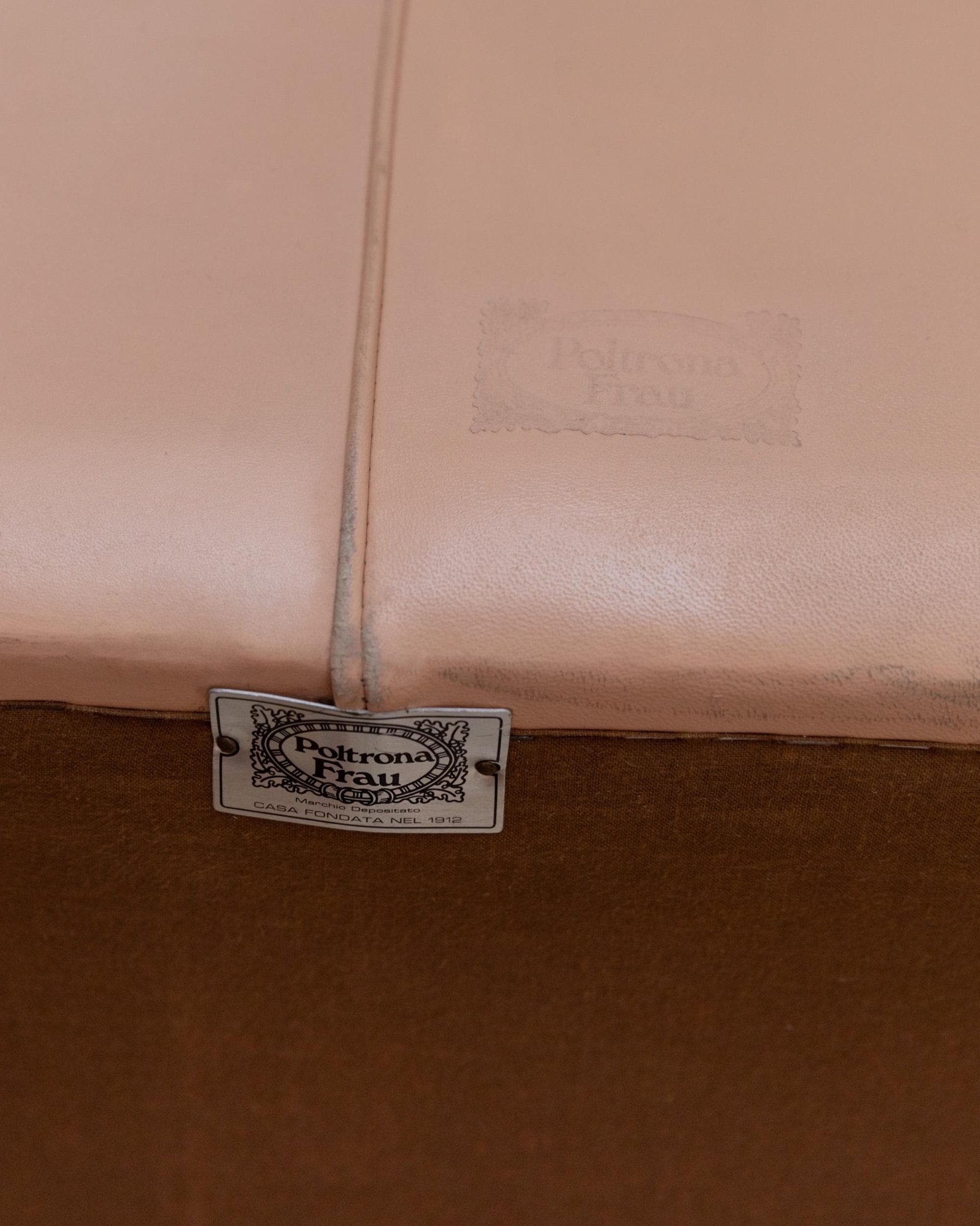 Vintage Sofa Petronio von Tito Agnoli für Poltrona Frau Blush Rosa Leder