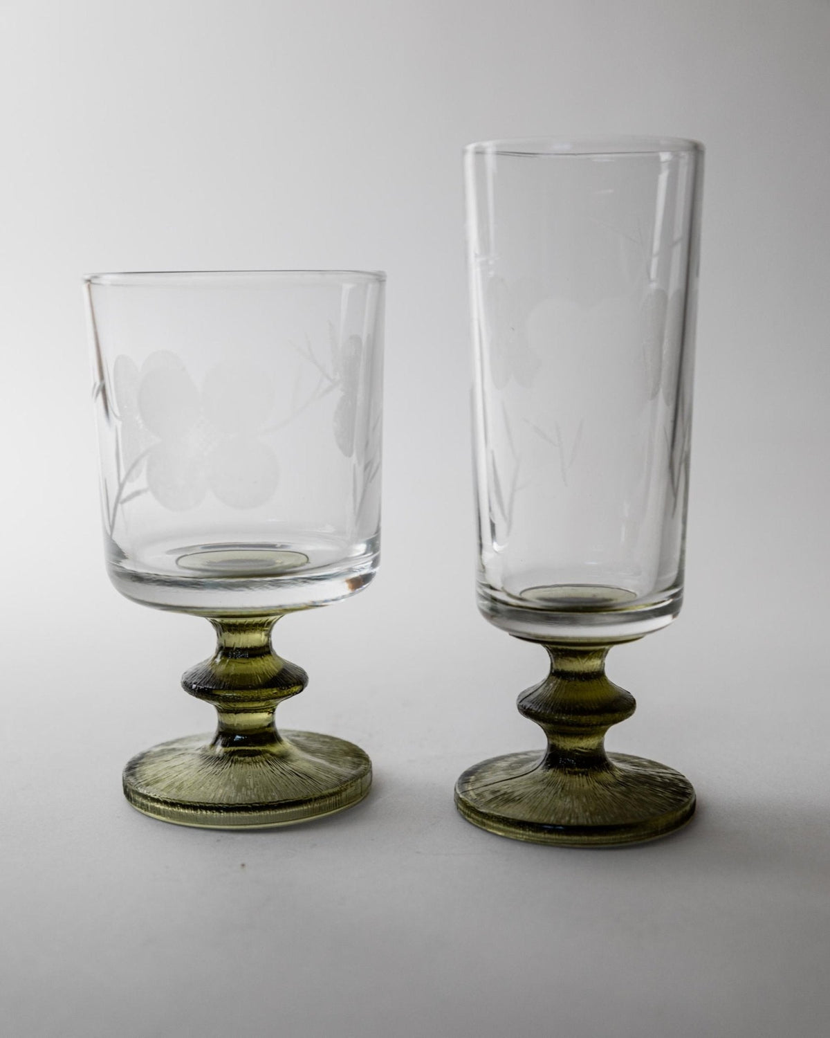 Set von 5 Vintage Weingläser mit Olivgrünem Stiel, Italien