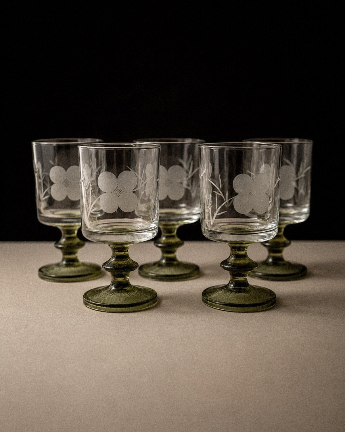 Set von 5 Vintage Weingläser mit Olivgrünem Stiel, Italien