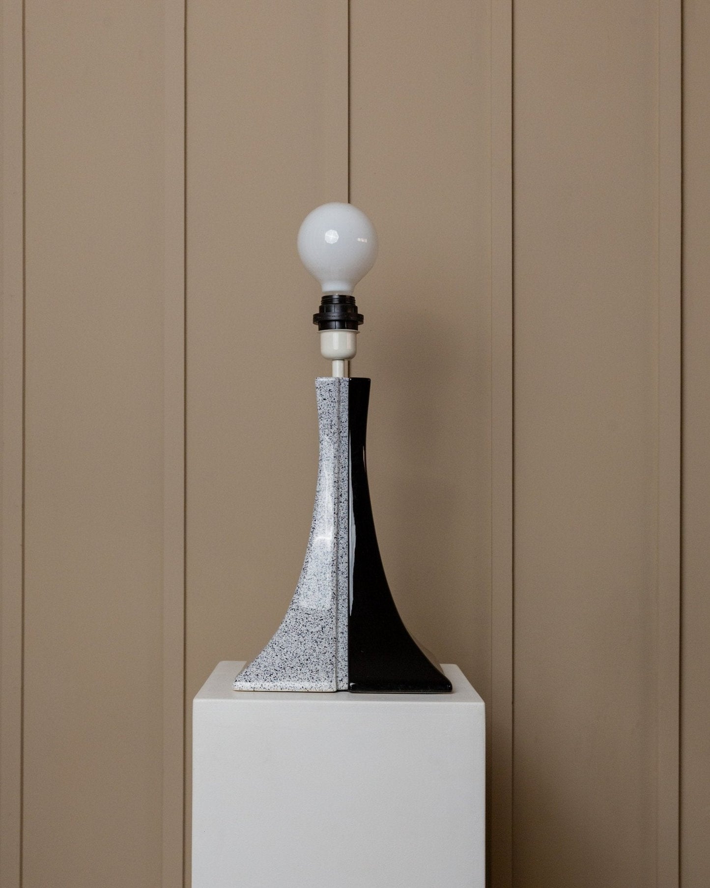 Vintage Lampe schwarz weiß handgemacht Italien Keramik