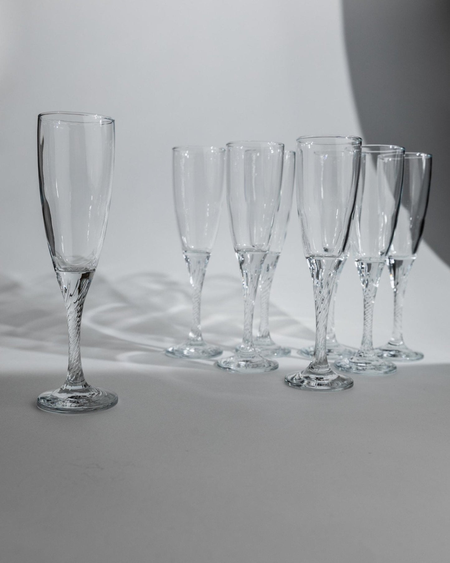 Vintage Champagnerglas Set von 8, geschwungener Stiel, klar, Geschenkidee