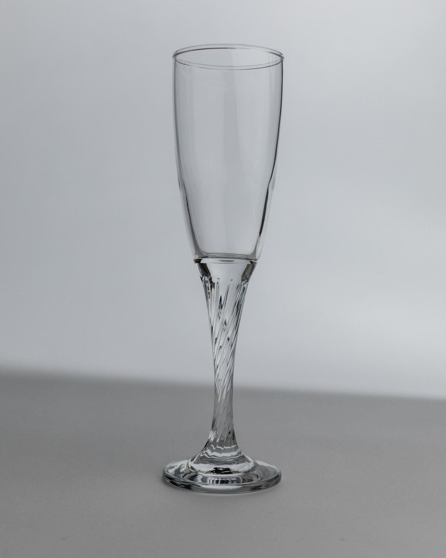 Vintage Champagnerglas Set von 8, geschwungener Stiel, klar, Geschenkidee