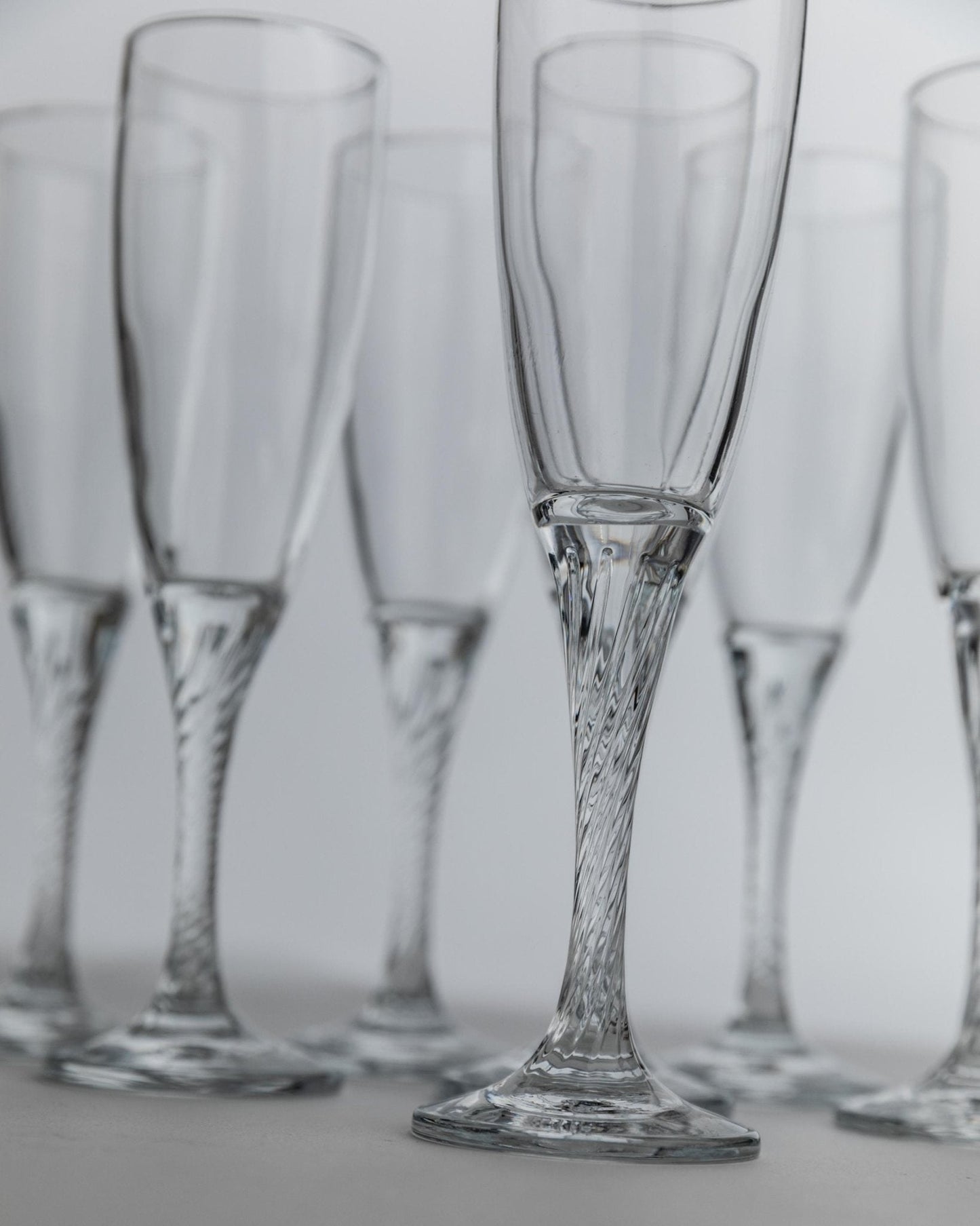 Vintage Champagnerglas Set von 8, geschwungener Stiel, klar, Geschenkidee