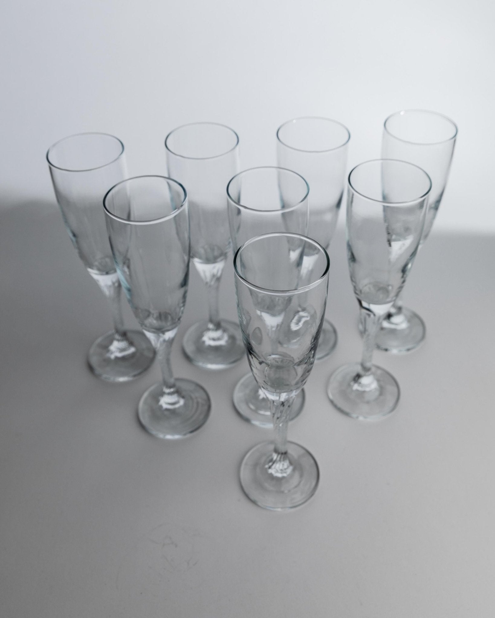 Vintage Champagnerglas Set von 8, geschwungener Stiel, klar, Geschenkidee