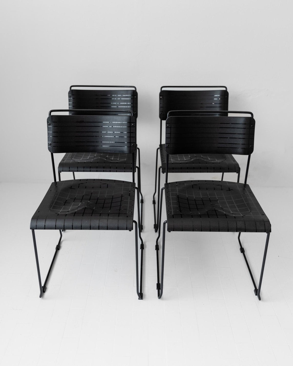 Vintage Set von 4 Esszimmerstuhl von Spilimbergo für Spilimbergo schwarz gestreift kariert
