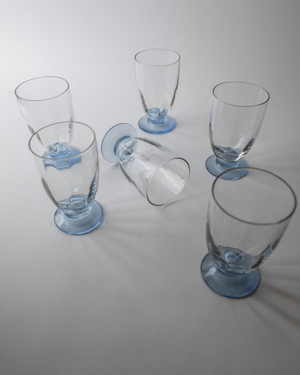 Set von 6 Vintage Trinkglas mit blauen Stielen aus Klarglas
